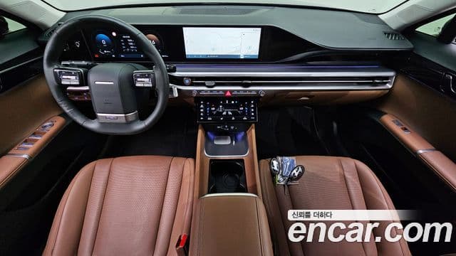 Hyundai Grandeur (GN7) 4