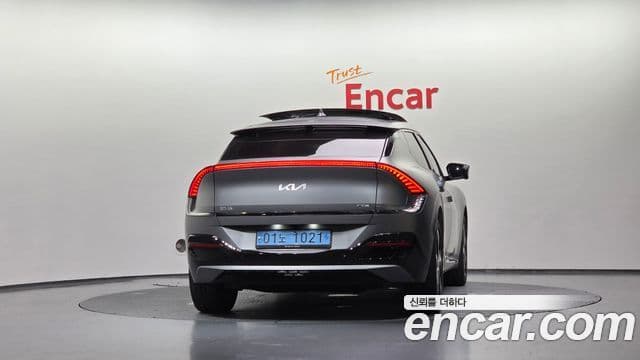 Kia EV6 4