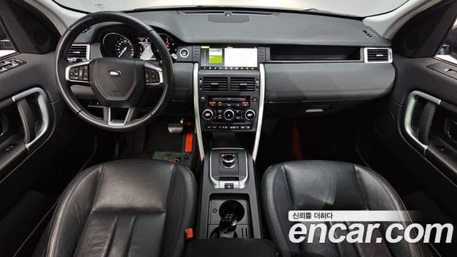 Land Rover Discovery Sports 4