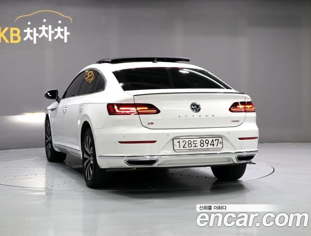 Volkswagen Arteon 3