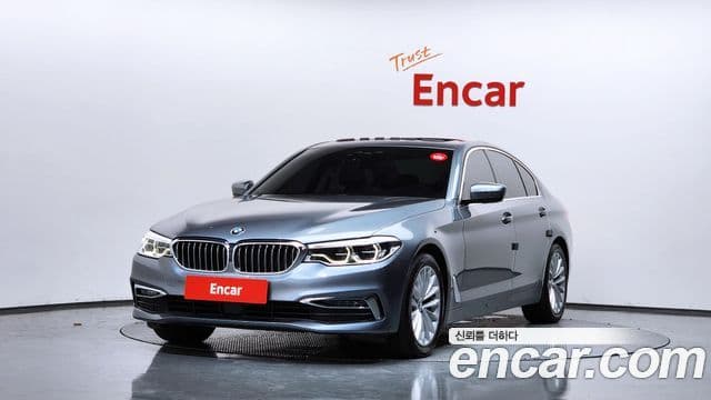 BMW 5 Series (G30)