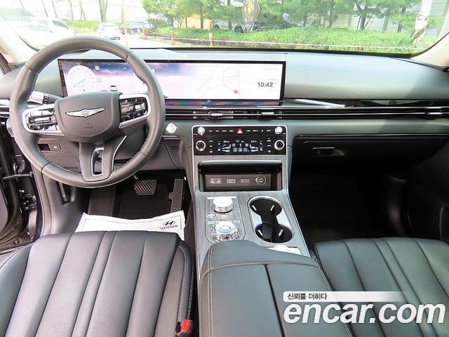 Genesis GV80 4