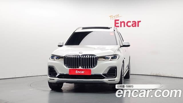 BMW X7 (G07) 3