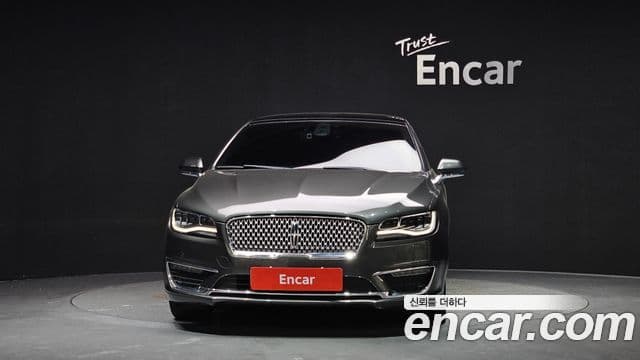 Lincoln New MKZ 3