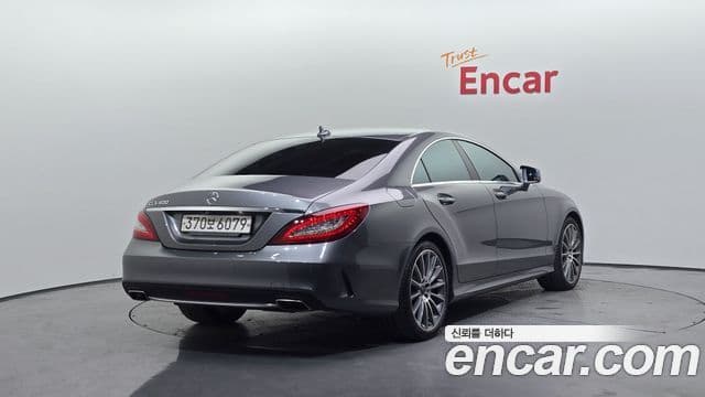Mercedes-Benz CLS-Class W218 2