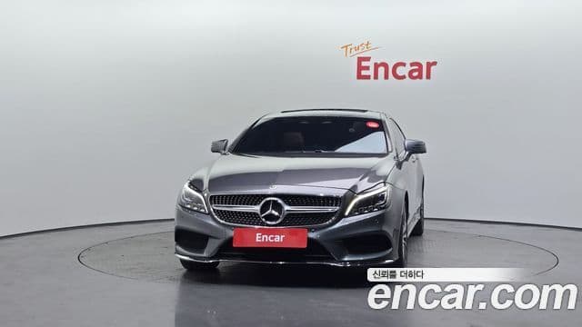 Mercedes-Benz CLS-Class W218 3