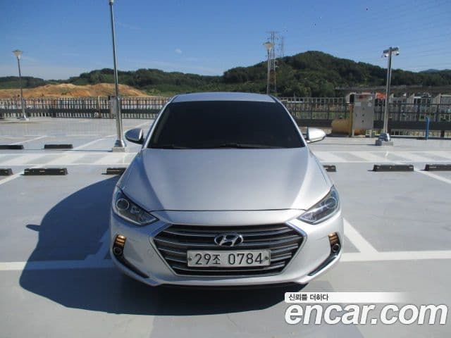 Hyundai Avante AD 1