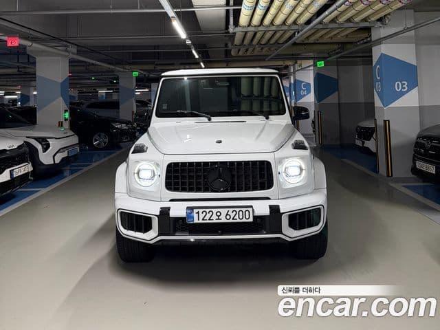 Mercedes-Benz G-Class W465 1