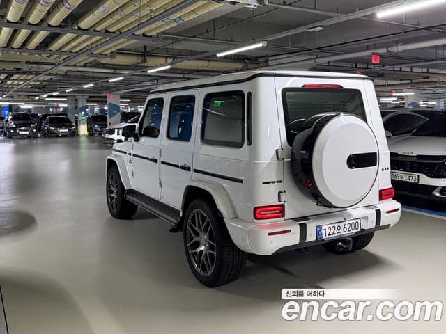 Mercedes-Benz G-Class W465 4