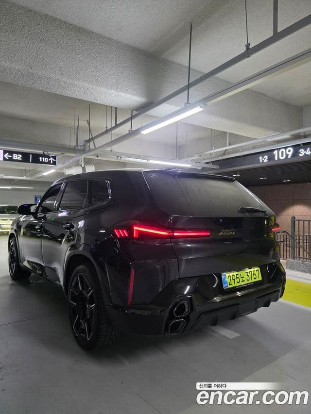 BMW XM (G09) 2