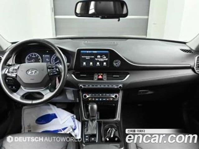 Hyundai Grandeur IG 4