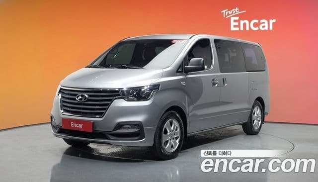 Hyundai The New Grand Starex