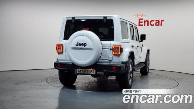 Jeep Wrangler (JL) 4