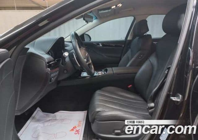Genesis G80 (RG3) 4