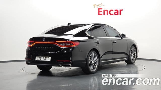 Hyundai Grandeur IG 2