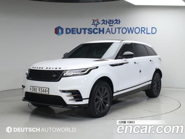 Land Rover Range Rover Velar 1