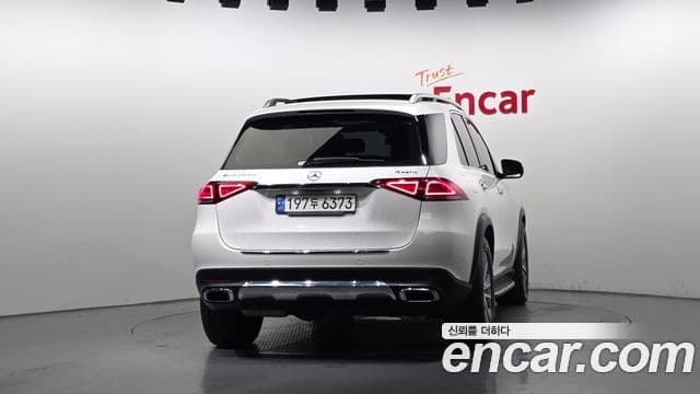 Mercedes-Benz GLE-Class W167 4