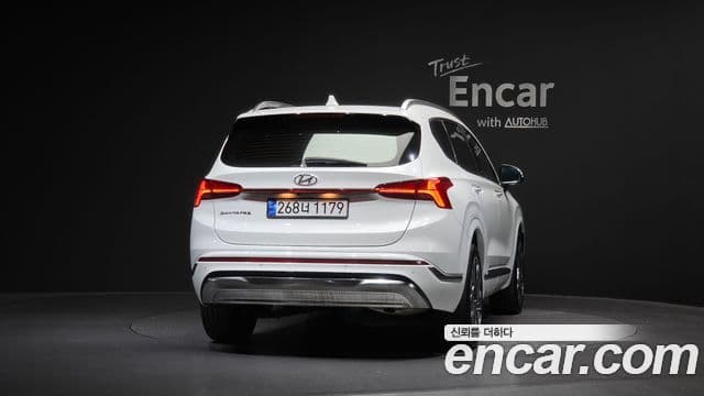 Hyundai The New Santa Fe 4