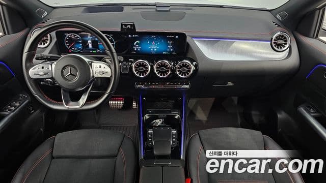 Mercedes-Benz EQA H243 4