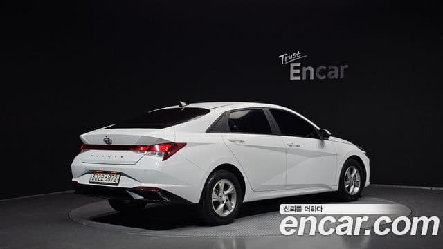 Hyundai Avante (CN7) 2