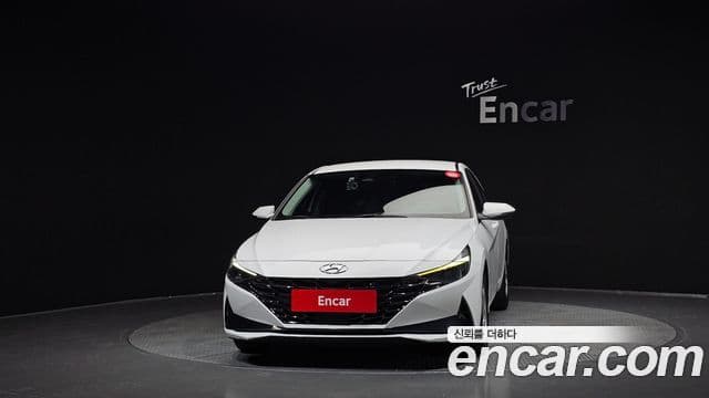 Hyundai Avante (CN7) 3
