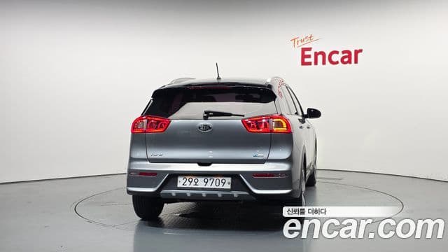 Kia Niro 4