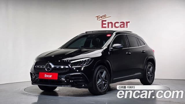 Mercedes-Benz GLA-Class H247