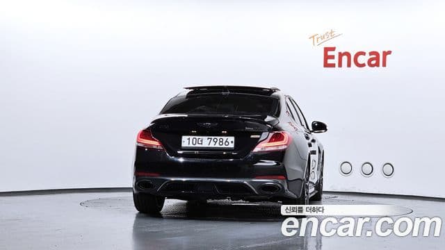 Genesis G70 3
