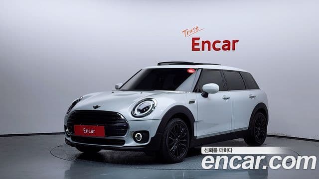 MINI Cooper Clubman 1