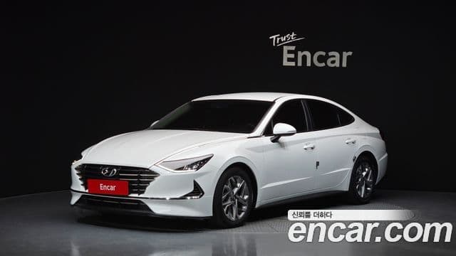Hyundai Sonata (DN8) 1