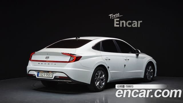 Hyundai Sonata (DN8) 2