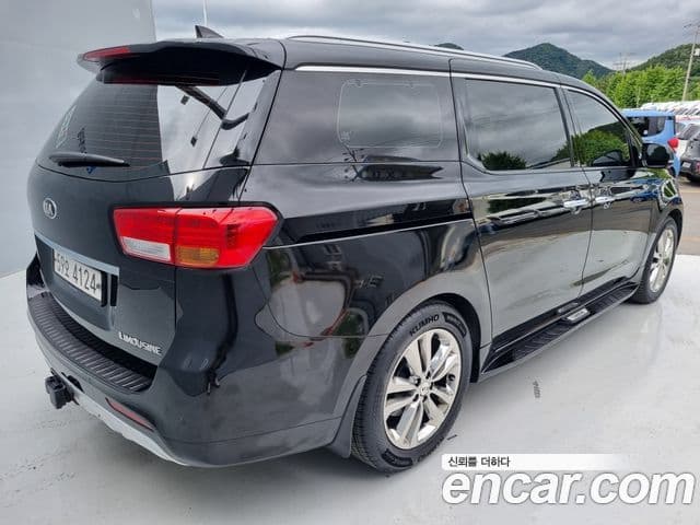Kia All New Carnival 3