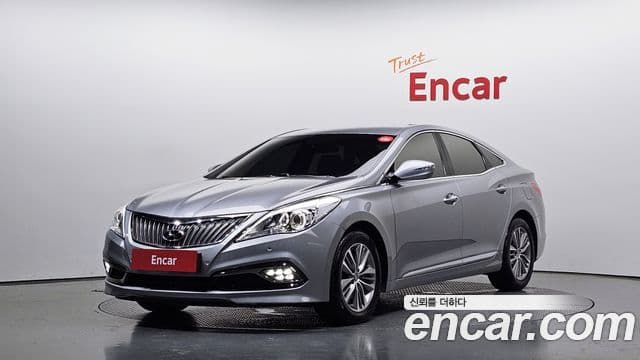 Hyundai Grandeur HG 1