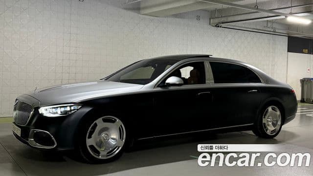 Mercedes-Benz S-Class W223 4