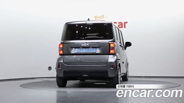 Kia The New Kia Ray EV 4