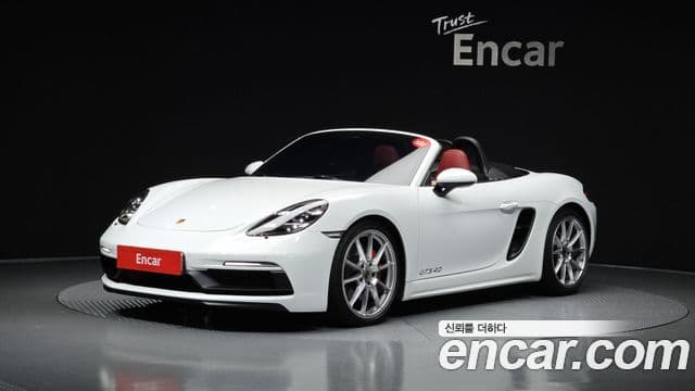 Porsche 718 Boxster 1