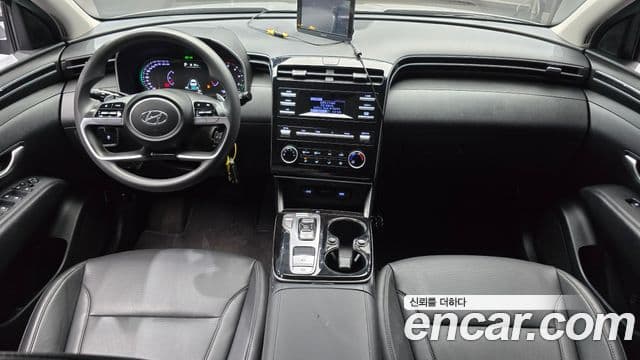 Hyundai Tucson (NX4) 4
