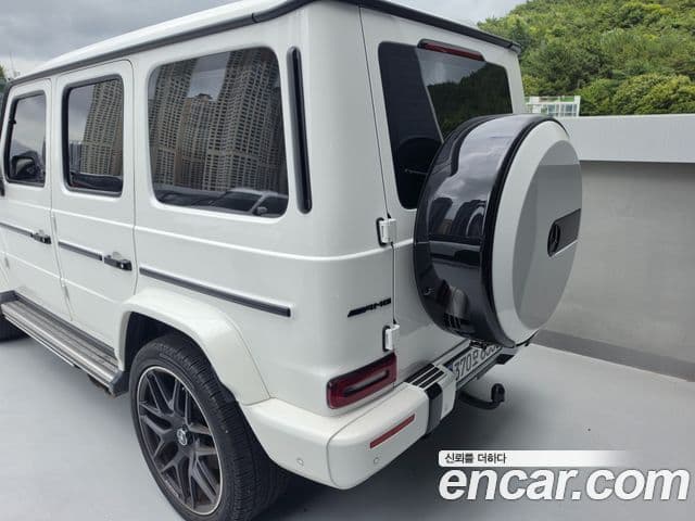 Mercedes-Benz G-Class W463b 2