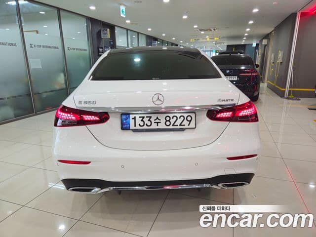 Mercedes-Benz E-Class W213 3