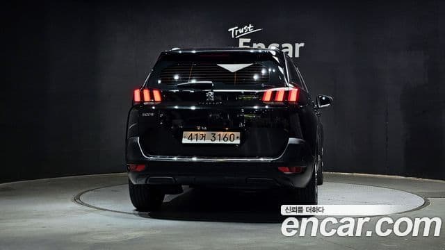 Peugeot 5008 2nd Gen 4