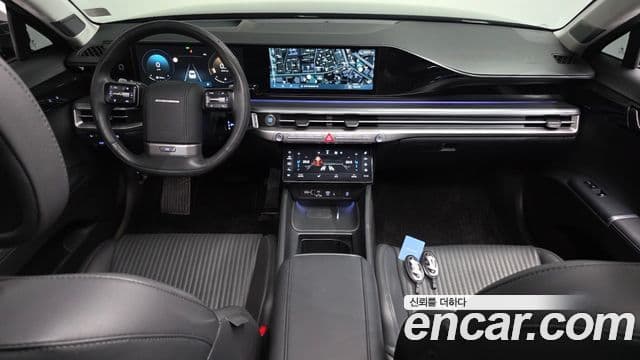 Hyundai Grandeur (GN7) 4
