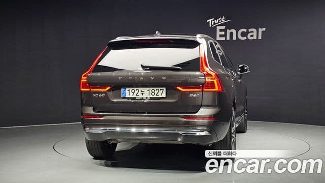 Volvo XC60 2nd Gen 4