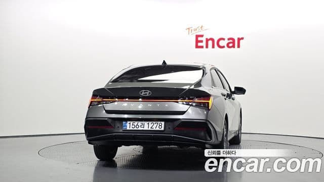 Hyundai The New Avante (CN7) 4