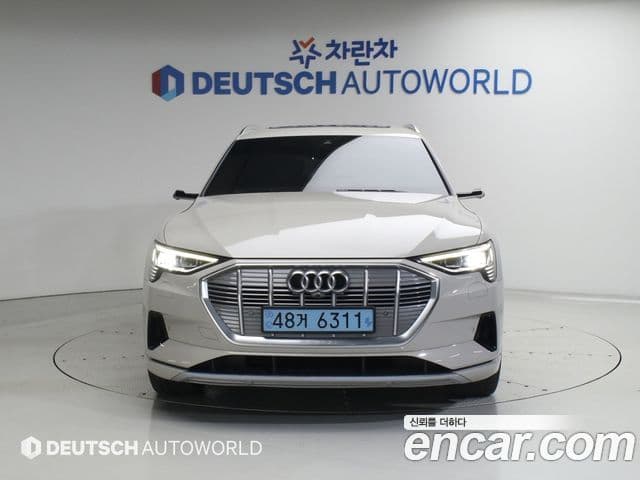 Audi e-tron 2