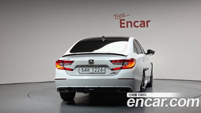 Honda Accord 10th Gen 3