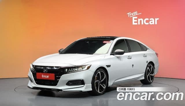 Honda Accord 10th Gen — 1