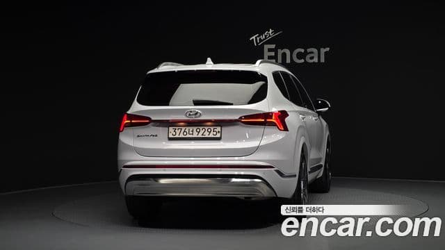 Hyundai The New Santa Fe 3