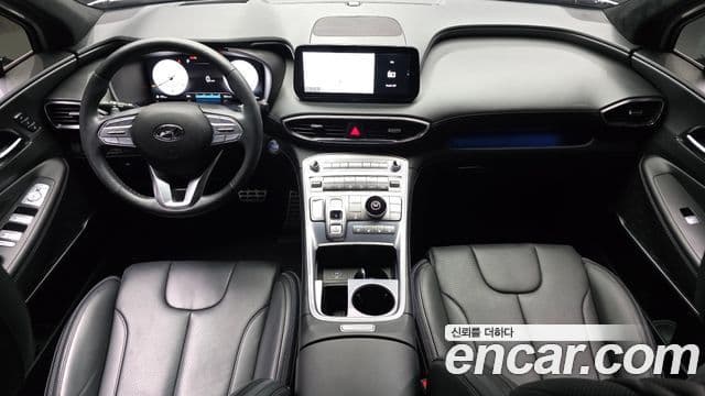 Hyundai The New Santa Fe 4