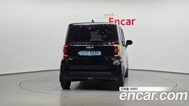 Kia The New Kia Ray EV 4