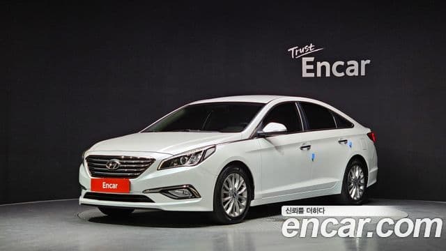 Hyundai LF Sonata 1